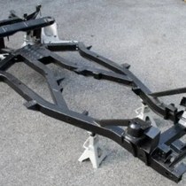 Imparts_onderdelen_chassis_Triumph_TR6.jpg
