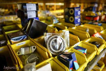 onderdelen foto magazijn.jpg